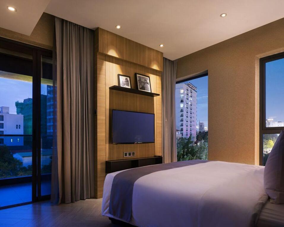 One Residence Hotel & Apartment Phnom Penh Exteriör bild