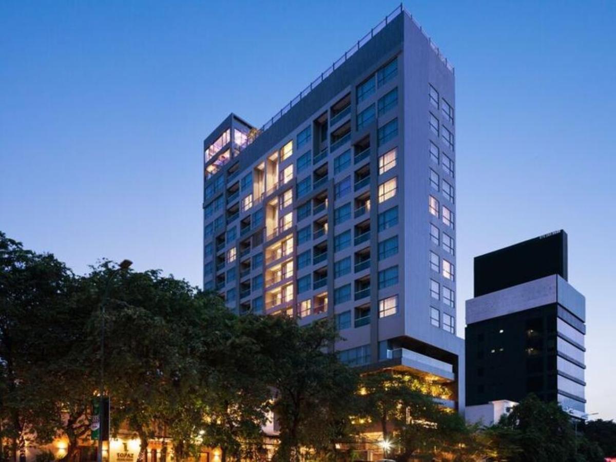 One Residence Hotel & Apartment Phnom Penh Exteriör bild
