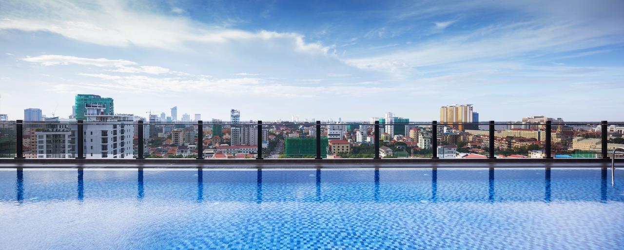 One Residence Hotel & Apartment Phnom Penh Exteriör bild